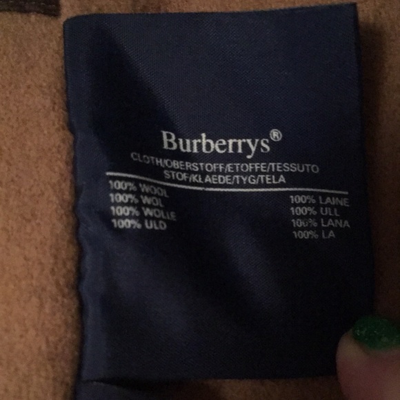 Men’s Burberry coat - Picture 3 of 4